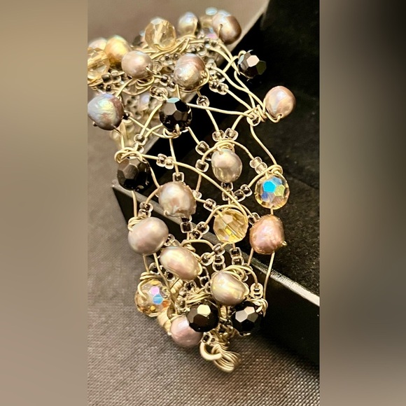 Handmade Wire Wrapped Fresh Water Pearls and Aurora Borealis Beads Bracelet Rare - Picture 3 of 17